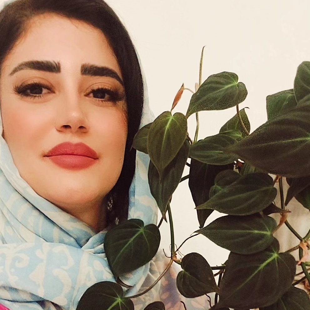 لوگوی گلکده میکانز |فروش گل و گیاه
