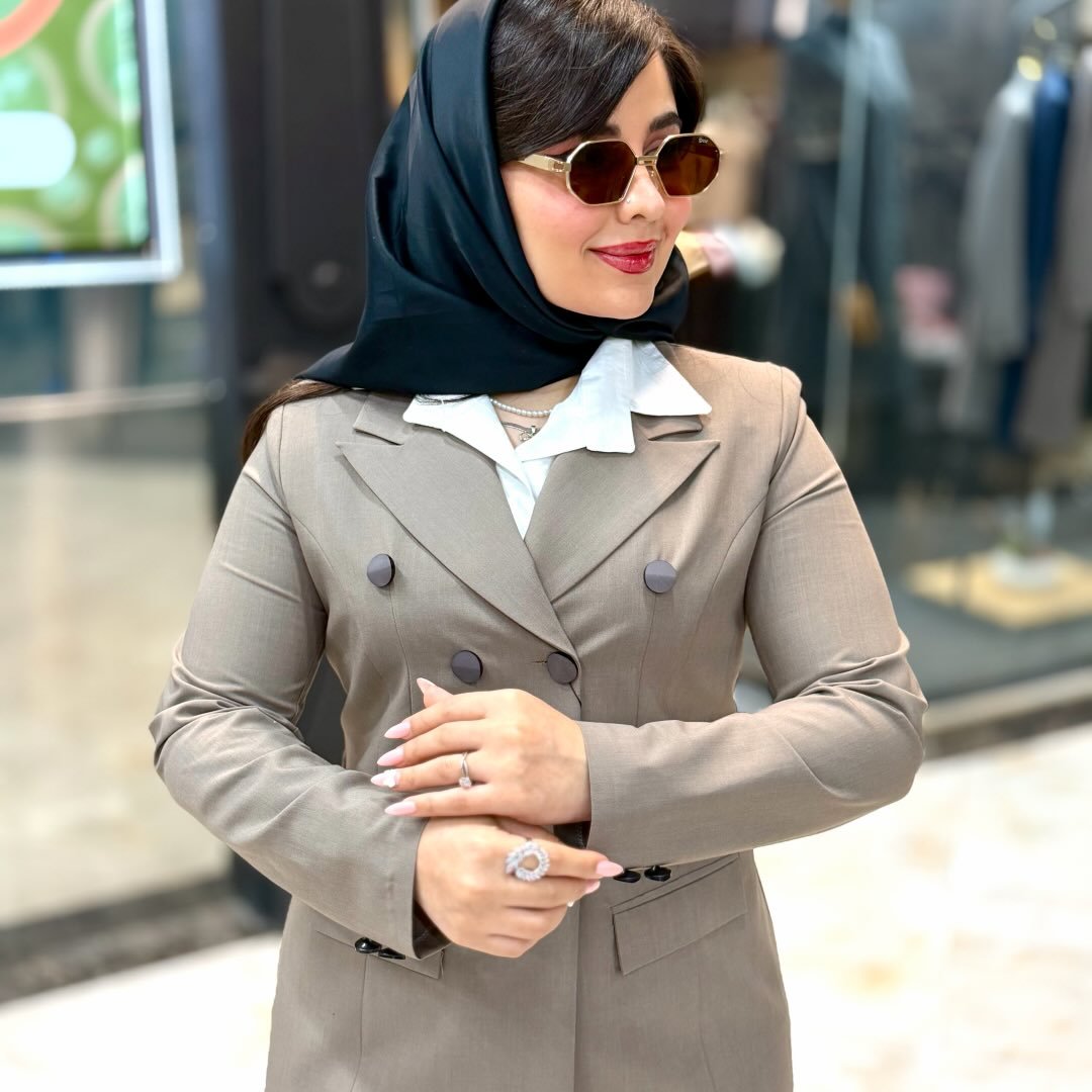 لوگوی مانتو شلوار اداری آنیل رشت