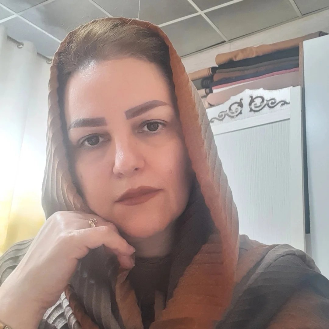 لوگوی 💫مزون عقیق💫